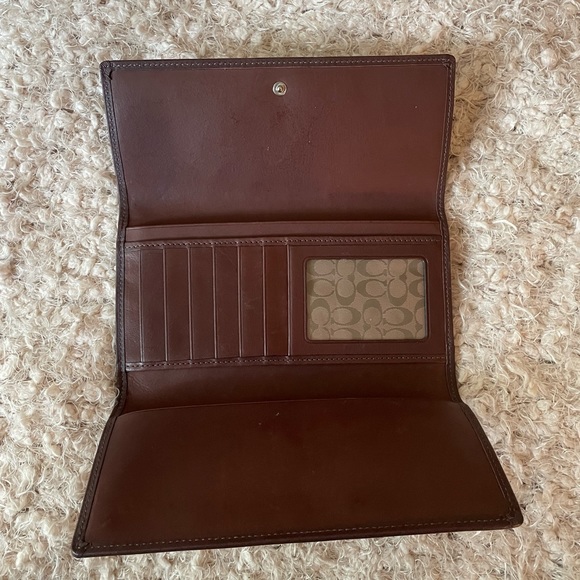 1990’s! Coach Leather Trifold Wallet - Picture 2 of 7